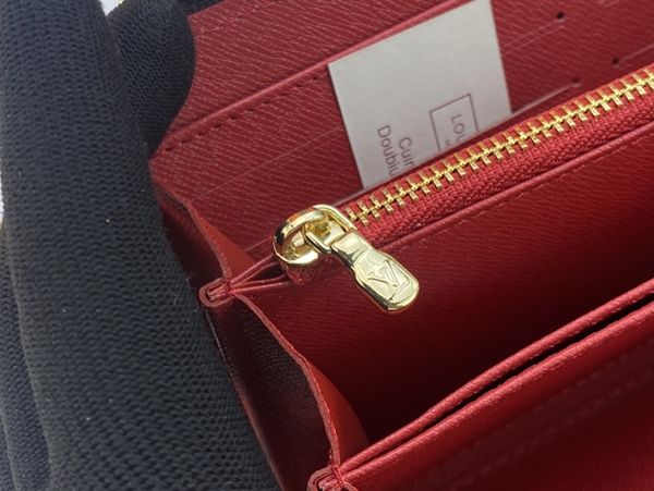 LVコピーウォレット角部分ディテール